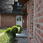 6 Im Muehlenhof * Böhl